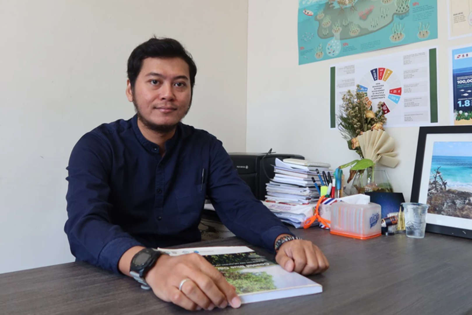 Hebat! Baru 35 Tahun Pramaditya Sudah Bergelar Profesor, Jadi Guru Besar Termuda UGM