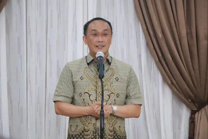 Pj Gubernur Sulbar Wajibkan OPD Buka Pintu Untuk Masyarakat Sehari Dalam Sepekan