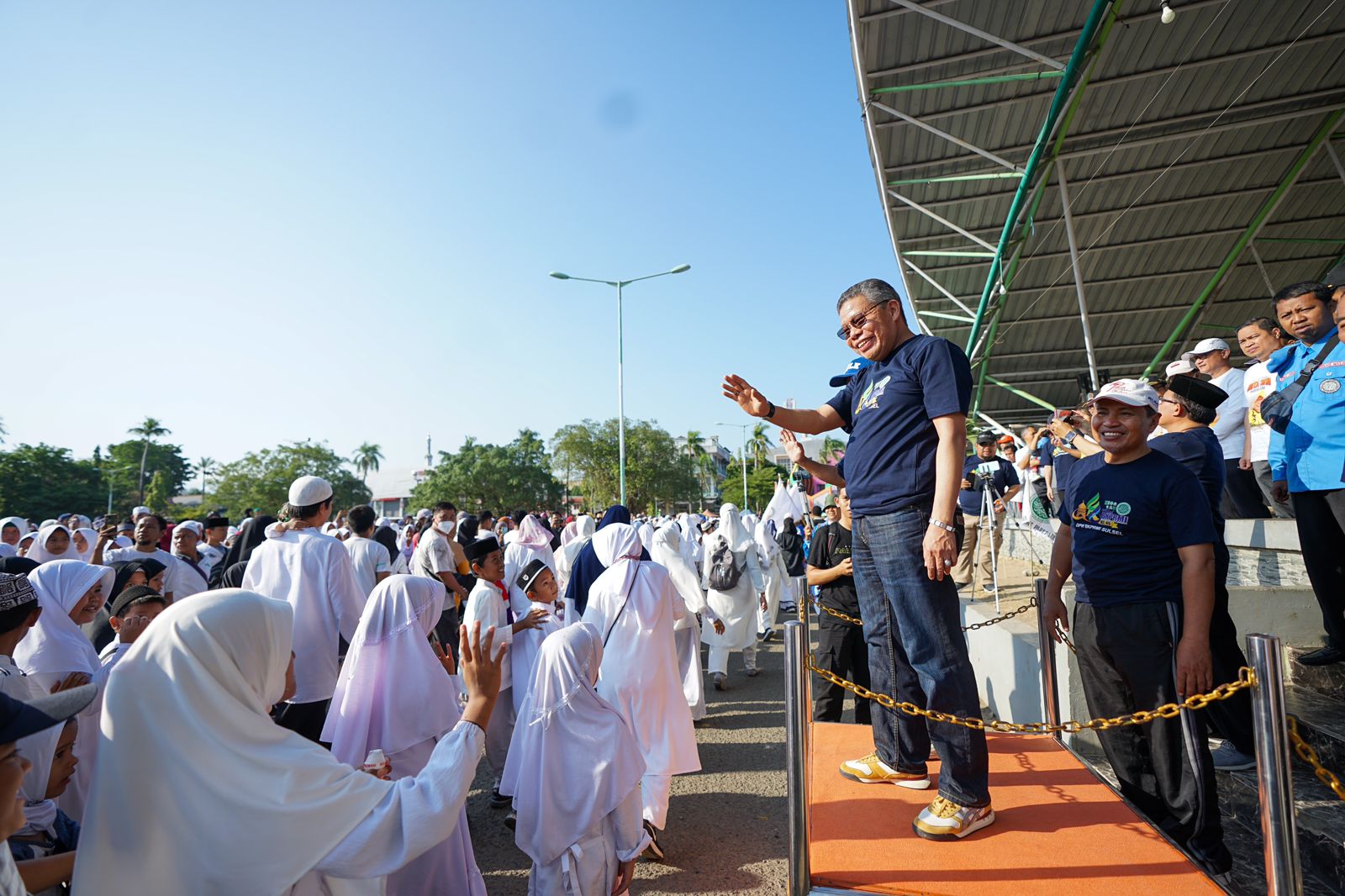 Jalan Sehat Milad BKPRMI Bersama Ribuan Masyarakat, Taufan Pawe Suarakan Bergerak Bersama Menuju Kemajuan dan Kemakmuran 