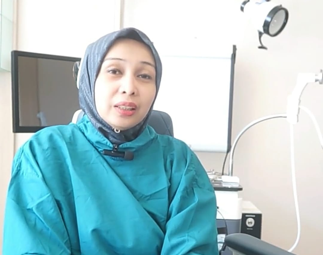 Dokter Spesialis RS Hasri Ainun Habibie Berbagi Edukasi Penggunaan Earphone yang Baik dan Benar