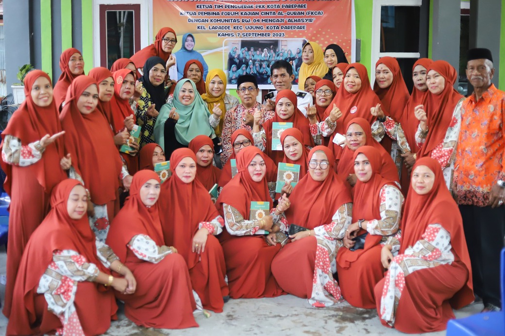 Erna Rasyid Taufan Apresiasi Semangat Masyarakat Bentuk Komunitas Mengaji Tingkatkan Kemampuan Baca Al-Qur