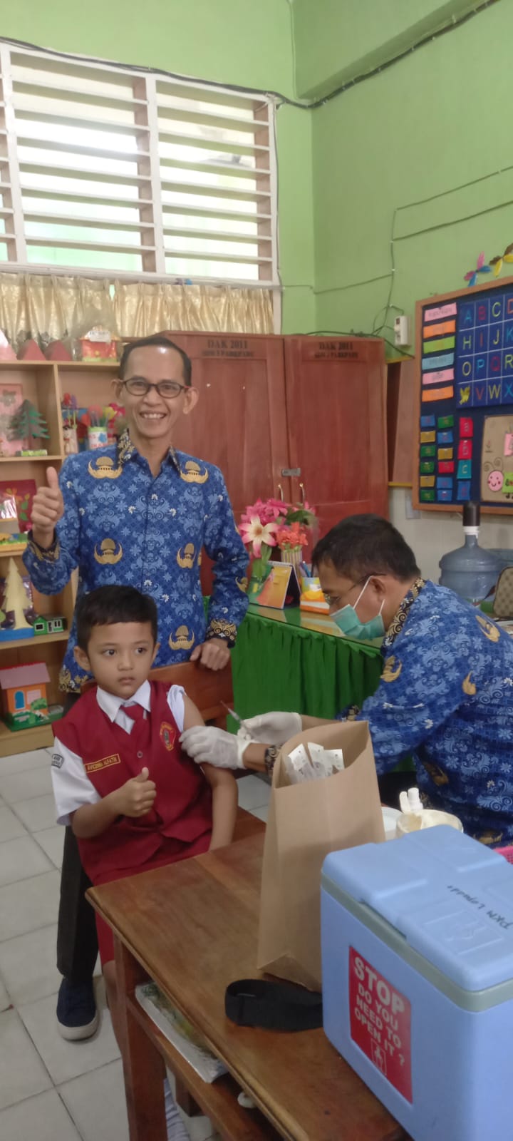 Ayo Lengkapi Imunisasi Anak Kita di Usia Sekolah Dasar