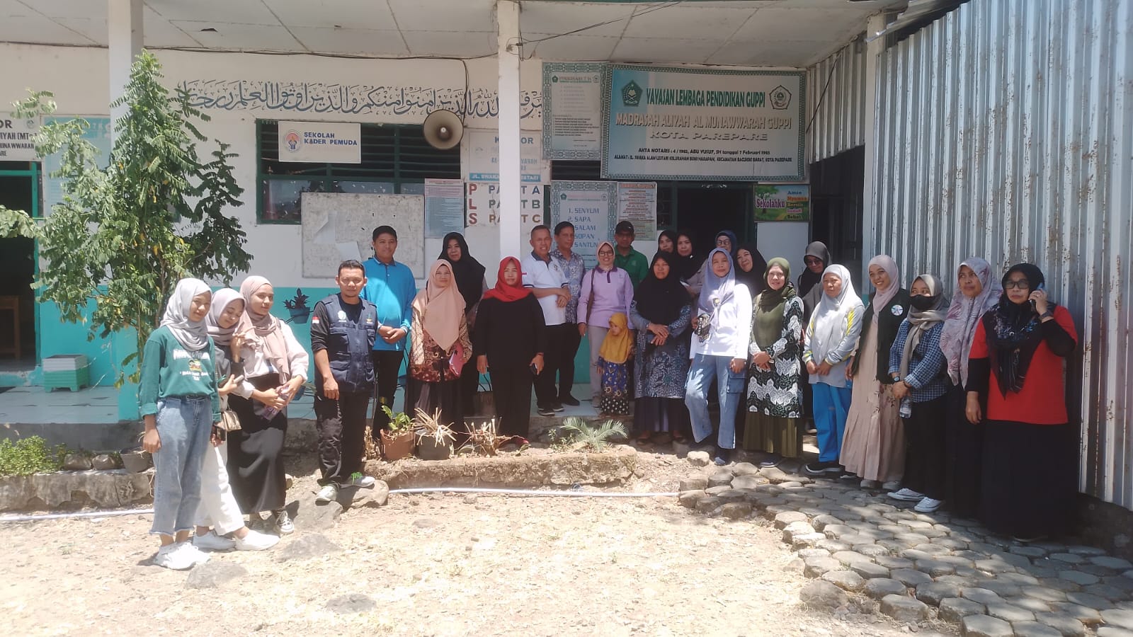 Tim Monitoring dan Pembinaan SRA Parepare Atensi Serius Sekolah Madrasah Al-Munawarah