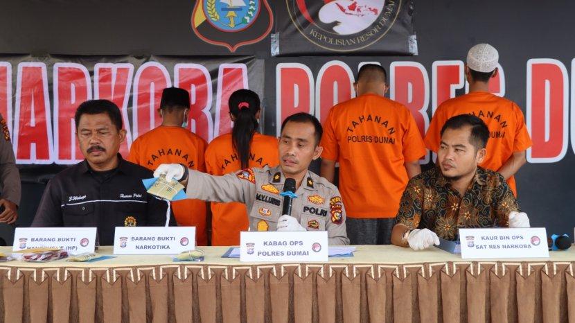 Sebentar Lagi Menikah, Pasangan Kekasih Diciduk Polisi, Ternyata Pengedar Narkoba