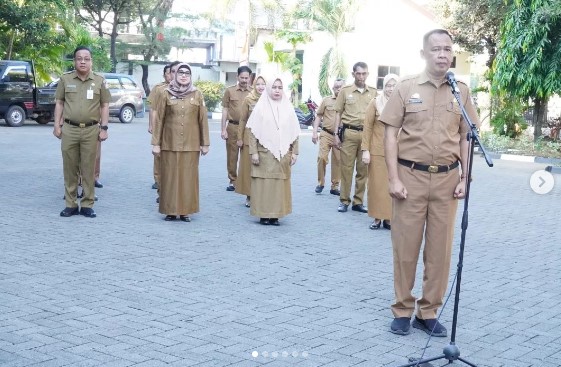 Sekretariat DPRD Makassar Gelar Apel Rutin, Dihadiri ASN, Laskar Pelangi hingga Mahasiswa KKLP