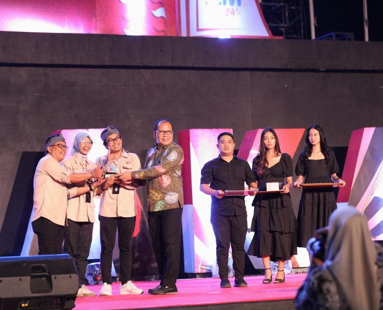 Kemenkominfo Beri Apresiasi KIM untuk Empat Kategori, Berterima Kasih ke Wali Kota Makassar