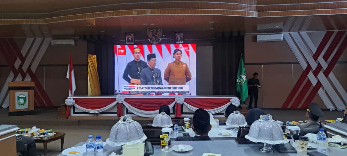 Pj Wali Kota Akbar Ali Bersama Forkopimda dan Jajaran Pemkot Parepare Nobar Pidato Kenegaraan Presiden