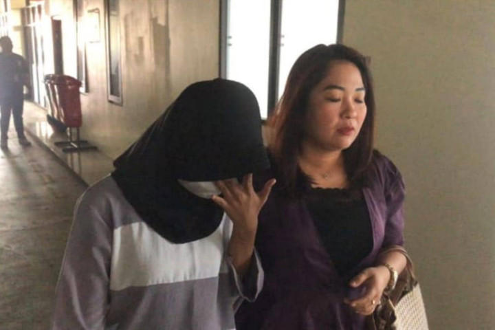 Gegara Permasalahan Keluarga, Gadis 15 Tahun Kabur dari Rumah, Jadi Pengamen Untuk Bertahan Hidup