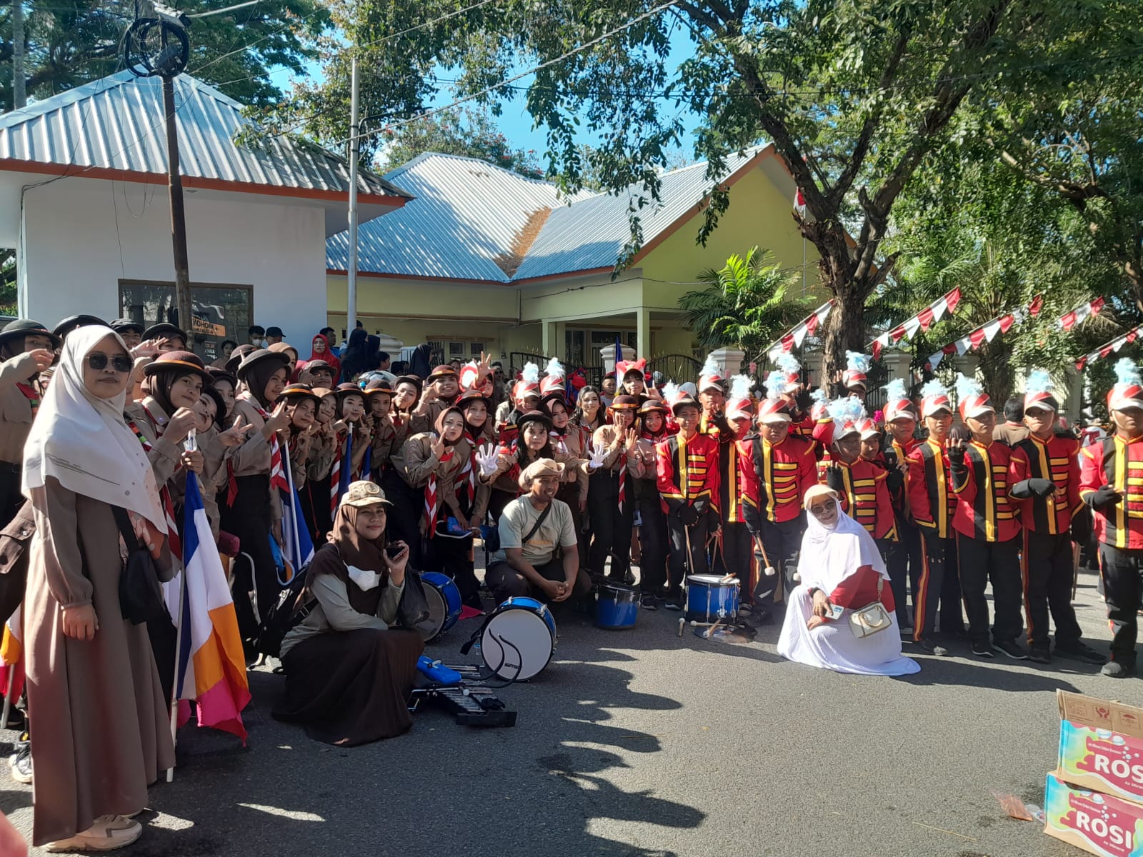 Dinilai Luar Biasa, SMPN 4 Parepare Tampil Perdana di Lomba Drum Band HUT Kemerdekaan 
