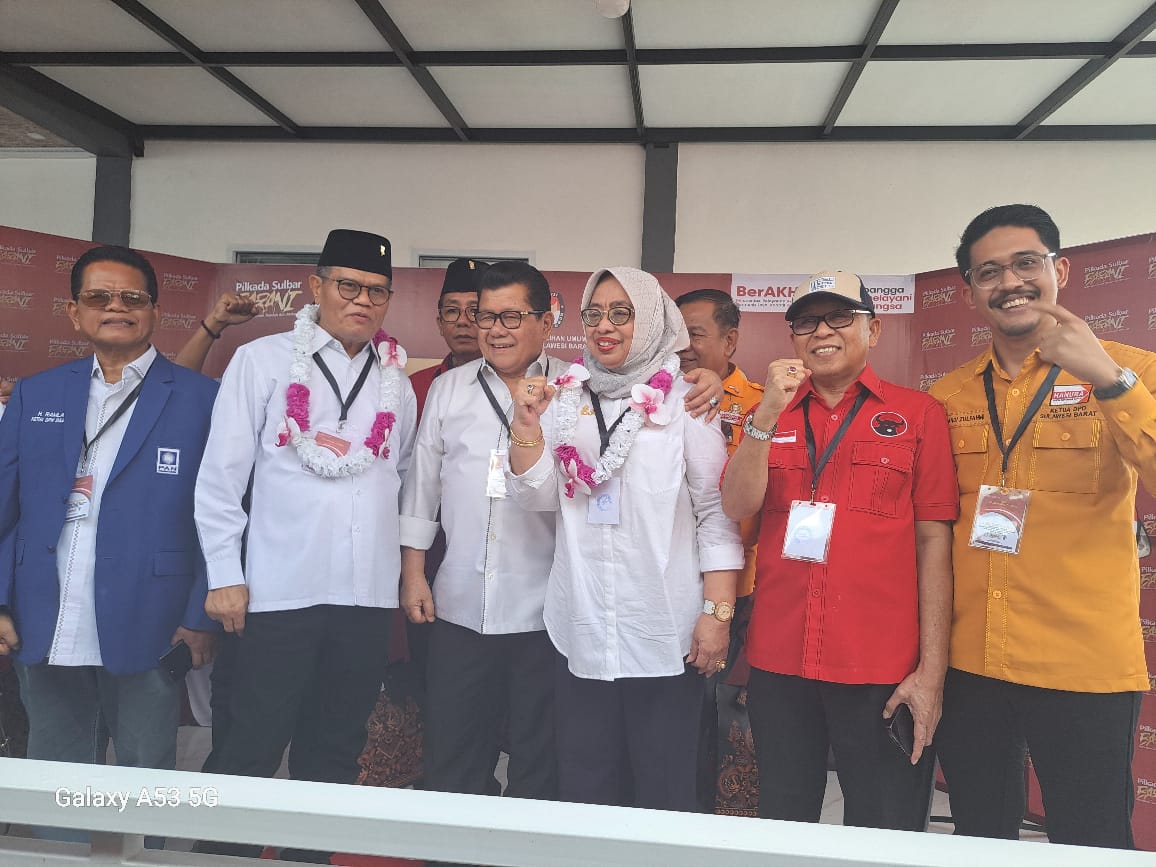 Antar PHS-Enny Mendaftar di KPU Sulbar, Agus Ambo Djiwa: Kami Tegak Lurus Perintah Partai