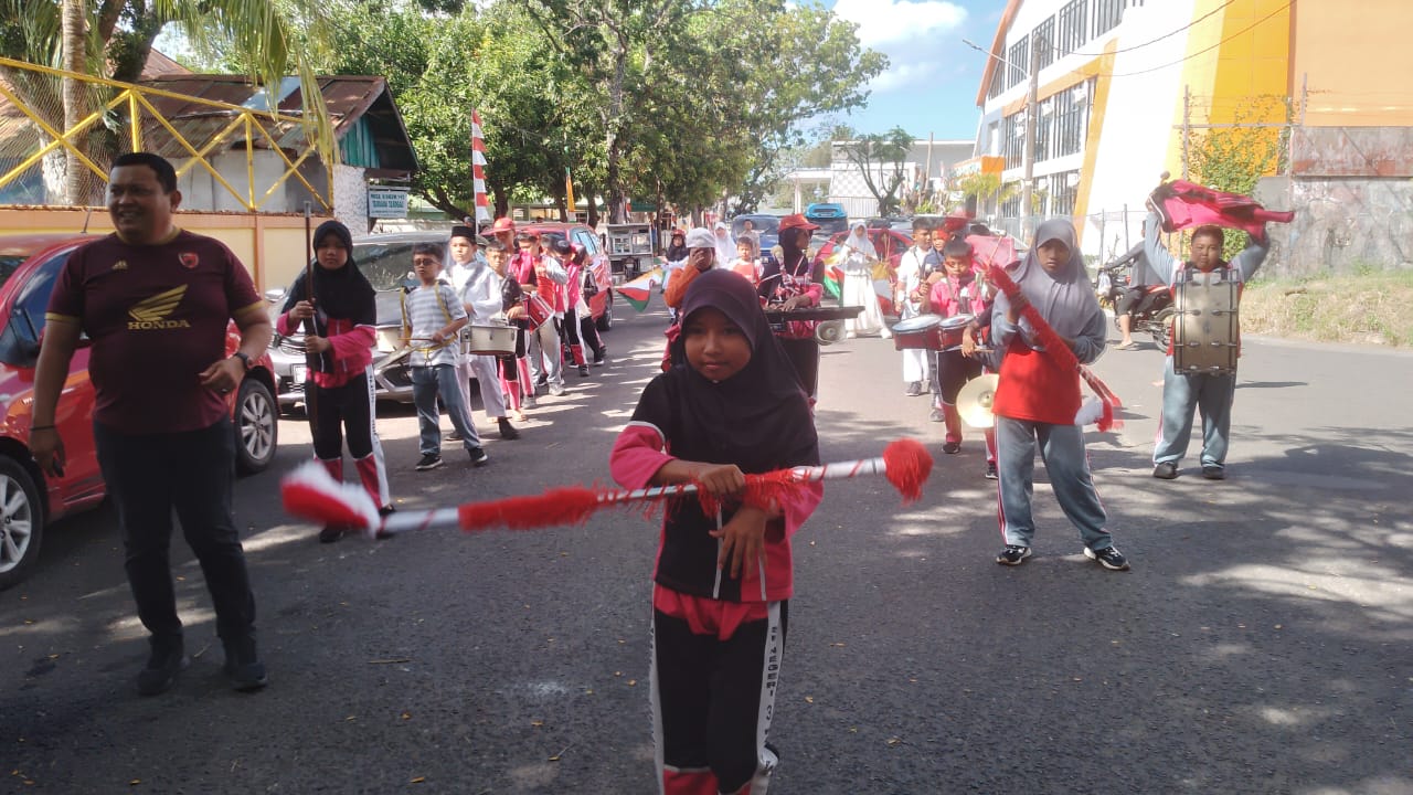 147 Barisan Gerak Jalan, 35 Drumband SD, SMP dan SMA se-Parepare Berkompetisi Semarakkan HUT ke-79 Kemerdekaan
