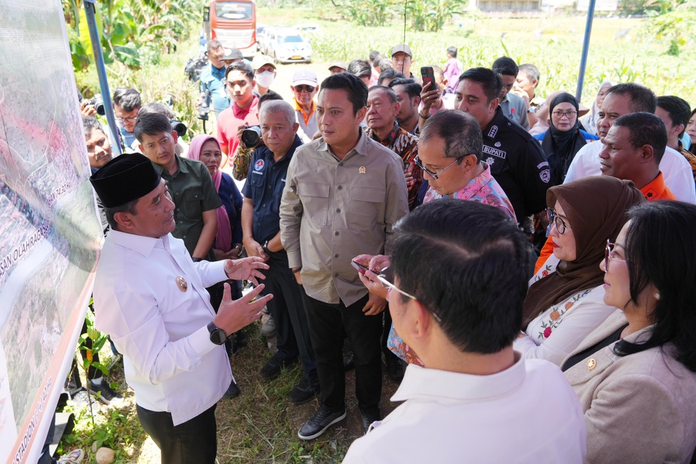 Pastikan Kesiapan Lahan Pembangunan Stadion di Sudiang, Komisi V DPR RI Bersama Pj Gubernur Sulsel Tinjau Lokasi