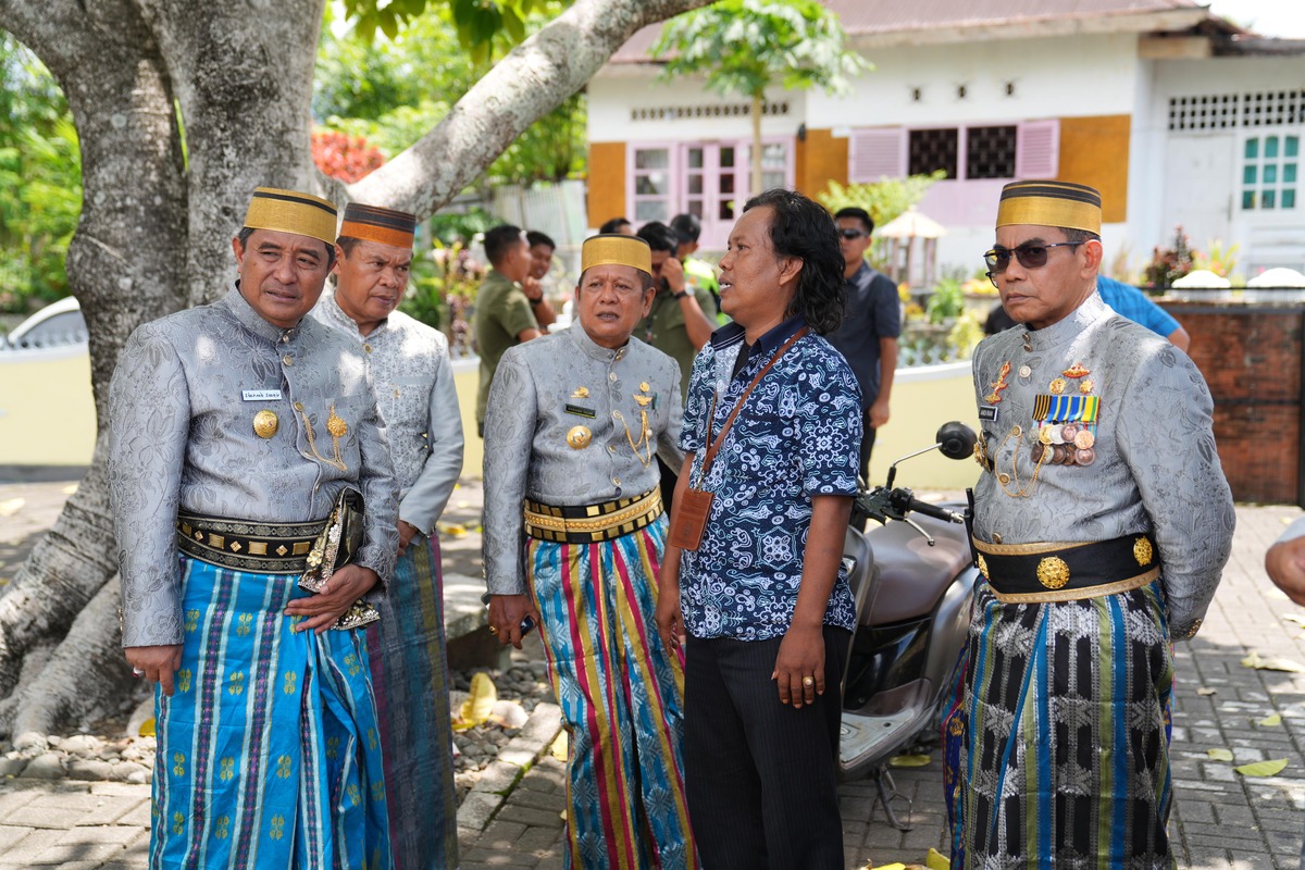 Hormati Warisan Leluhur, Pj Gubernur dan Kapolda Ziarah ke Makam Raja-Raja Soppeng
