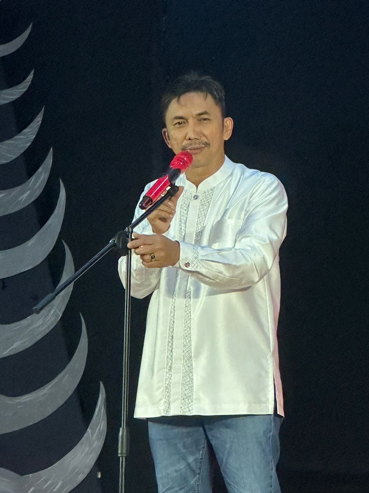 Kadisdikbud Sulbar Minta Kepsek Segera Terapkan Tandatangan Elektronik