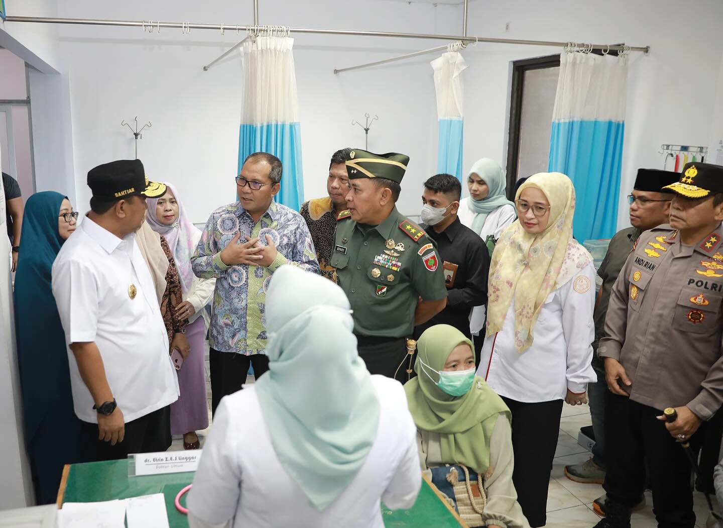 Pastikan Pelayanan Kesehatan Berjalan Lancar, Danny Pomanto-Bahtiar Baharuddin Pantau Puskesmas dan Rumah Sakit