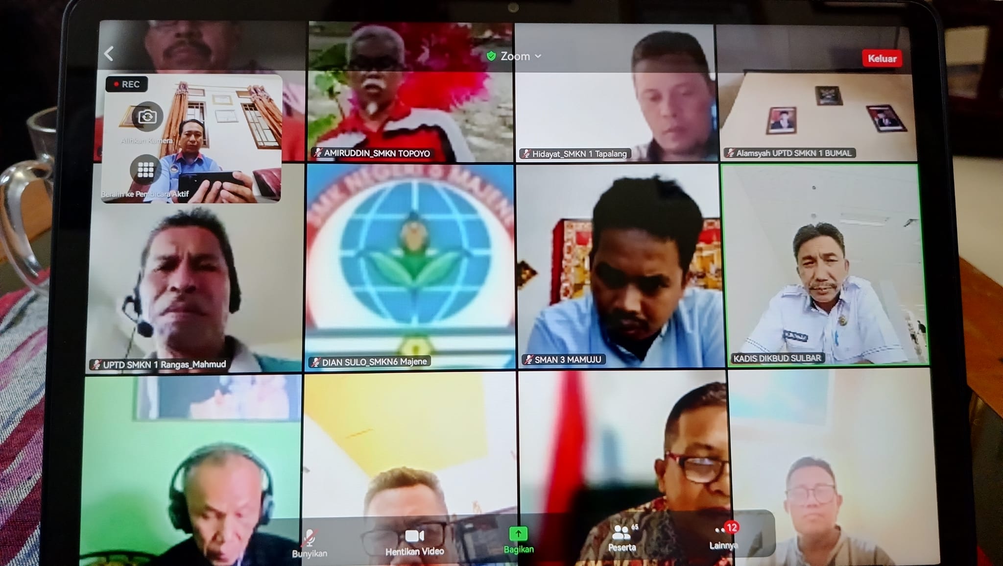 Kadis Dikbud  Rakor secara Virtual Bersama Kepsek se-Sulbar, Bahas Persiapan Penyambutan Presiden