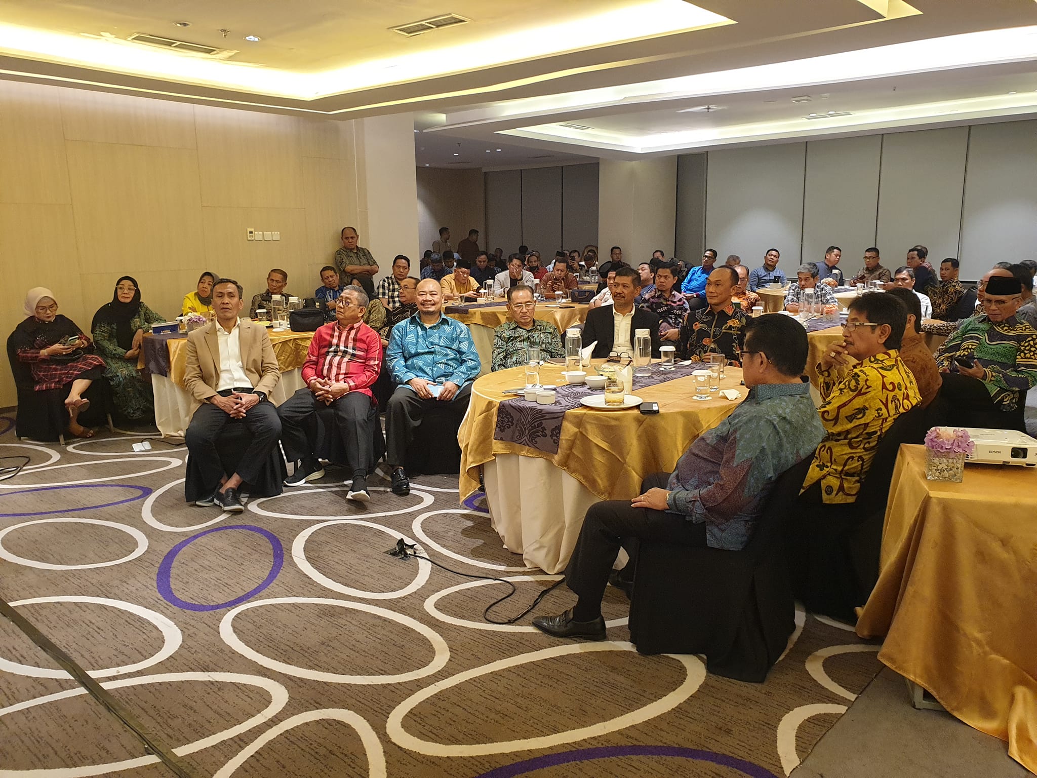 Usman Suhuriah Hadiri Kegiatan Kaukus Pejuang Sulbar di Makassar