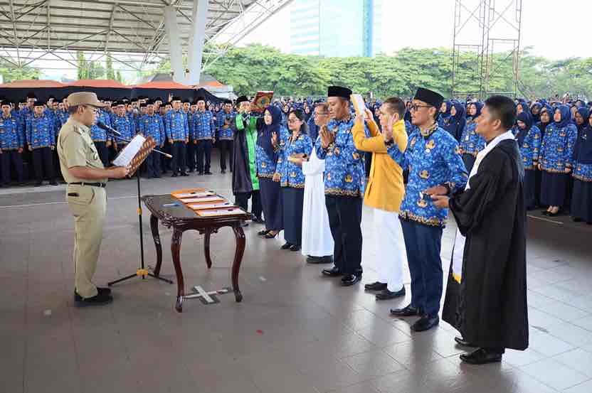 Lantik 1.852 PPPK Tenaga Guru, Danny Pomanto: Bawa Nilai-Nilai Ciptakan SDM Unggul