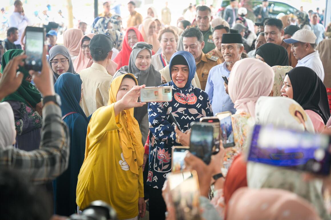 Semarak Hari Kartini, Ketua TP PKK Apresiasi 10 Perwakilan Tokoh Perempuan Kecamatan Biringkanaya