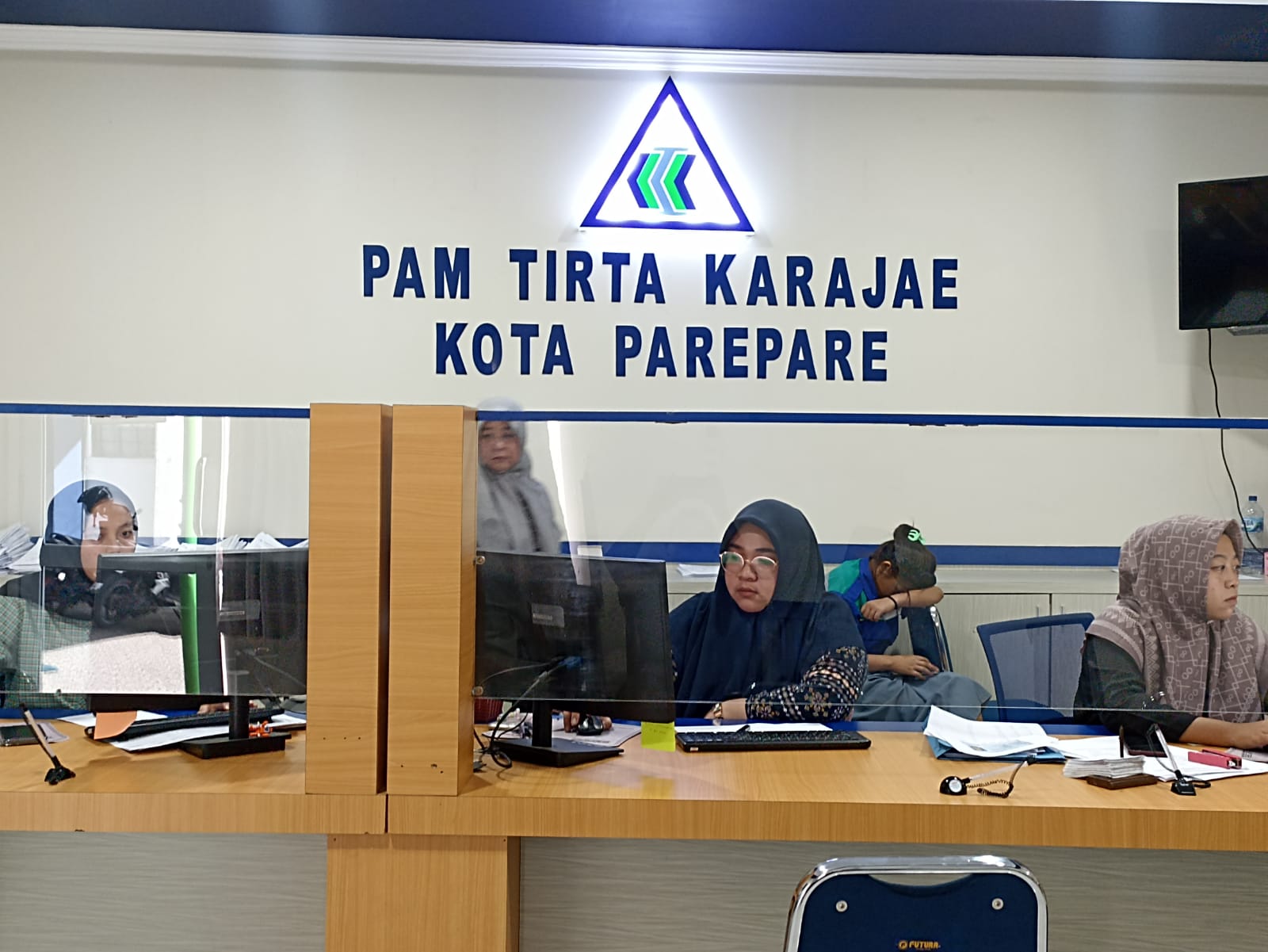 Apresiasi Pelanggan, PAM Tirta Karajae Gratiskan Biaya Balik Nama dan Bebas Denda Rekening Air di Momen HUT ke-44