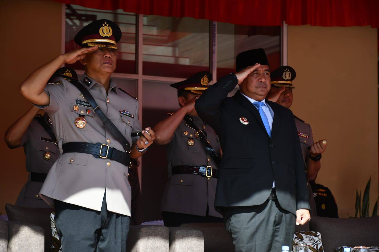 Pj Gubernur Bahtiar Hadiri Penutupan Pendidikan Bintara Polri di SPN Mekkatta