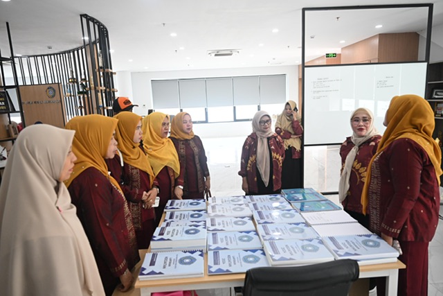 Jadi Magnet Studi Tiru, Sepanjang 2024 TP PKK Kota Makassar Terima Sembilan Kunjungan dari Berbagai Daerah