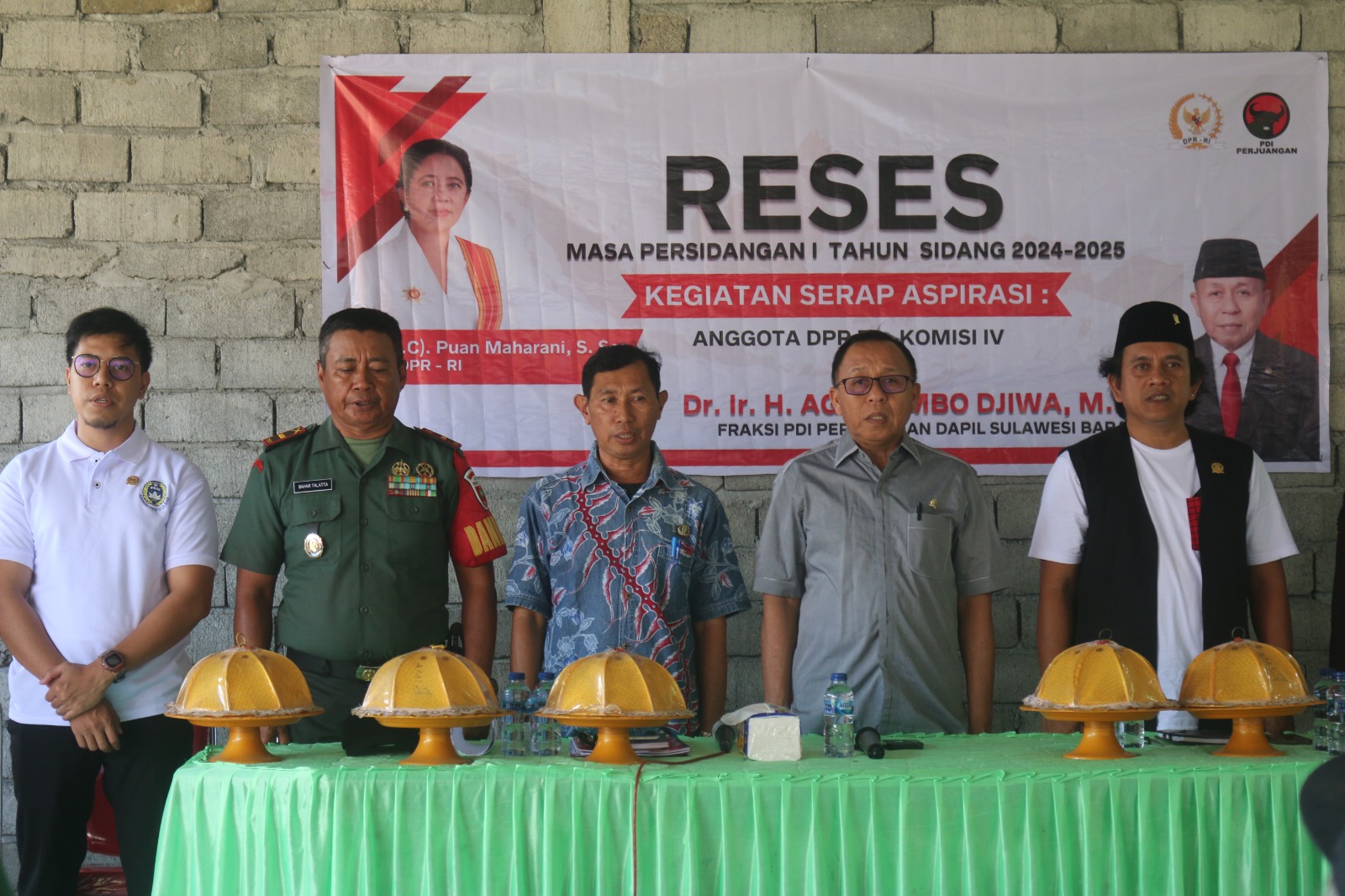 Reses di Pasangkayu Berlanjut, Agus Ambo Djiwa Serap Aspirasi Petani-Nelayan di Desa Randomayang
