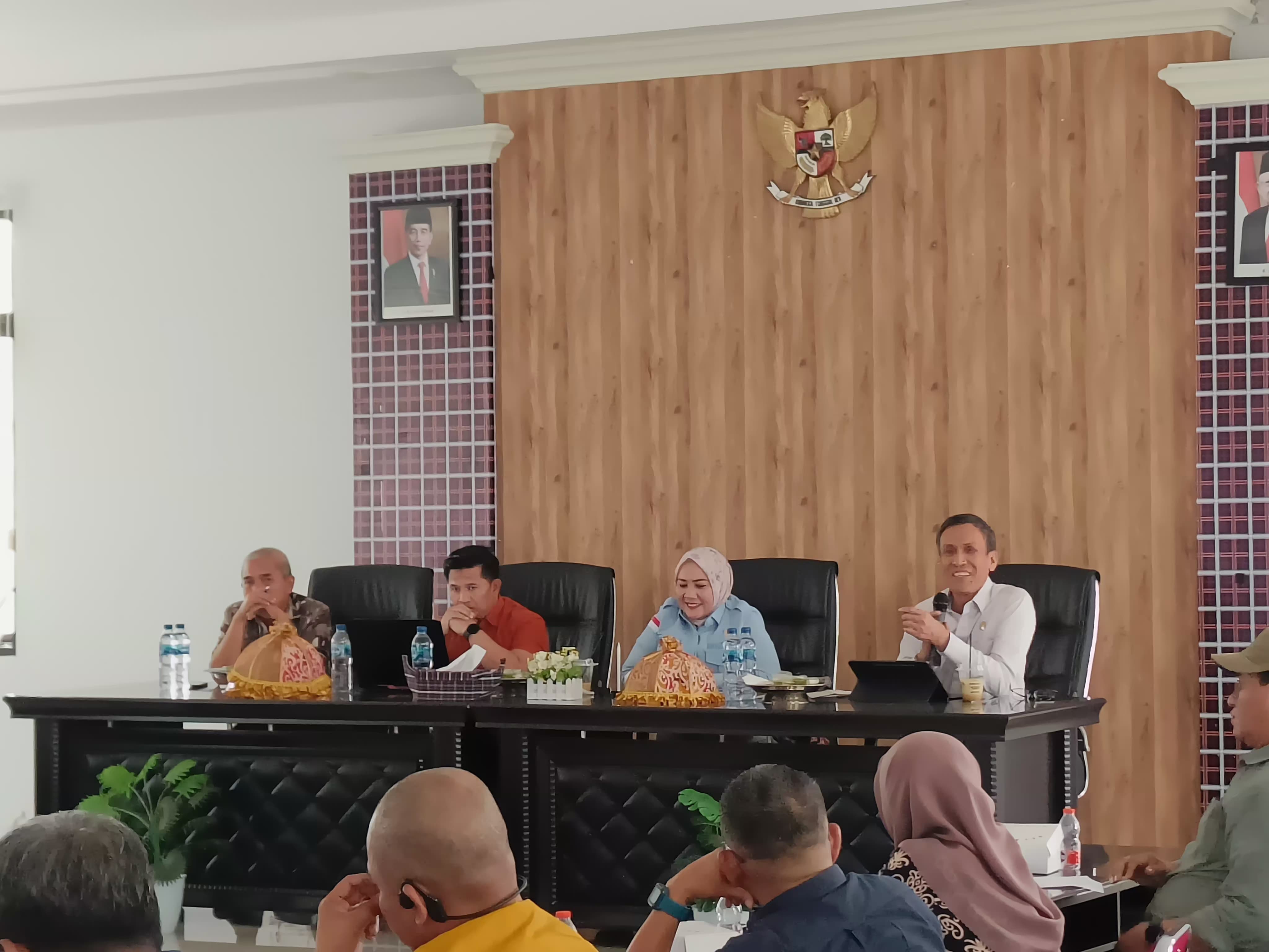 Komisi III DPRD Sulbar Beri Perhatian Khusus Permasalahan Sampah di Polman