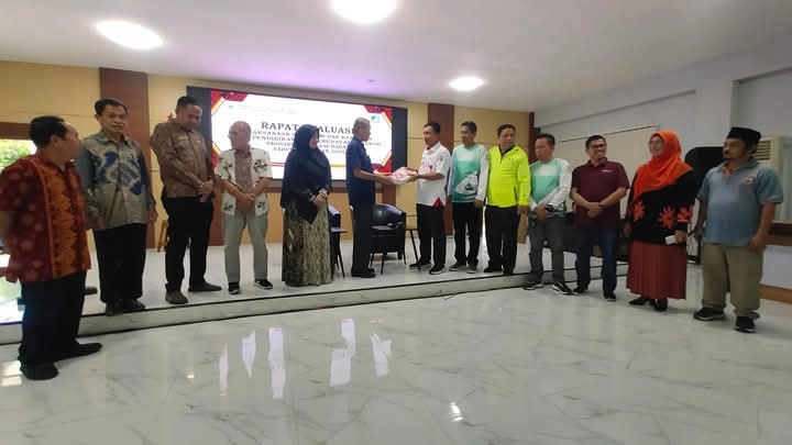 Dewan Pendidikan Serahkan Laporan Pertanggungjawaban ke Disdikbud Sulbar