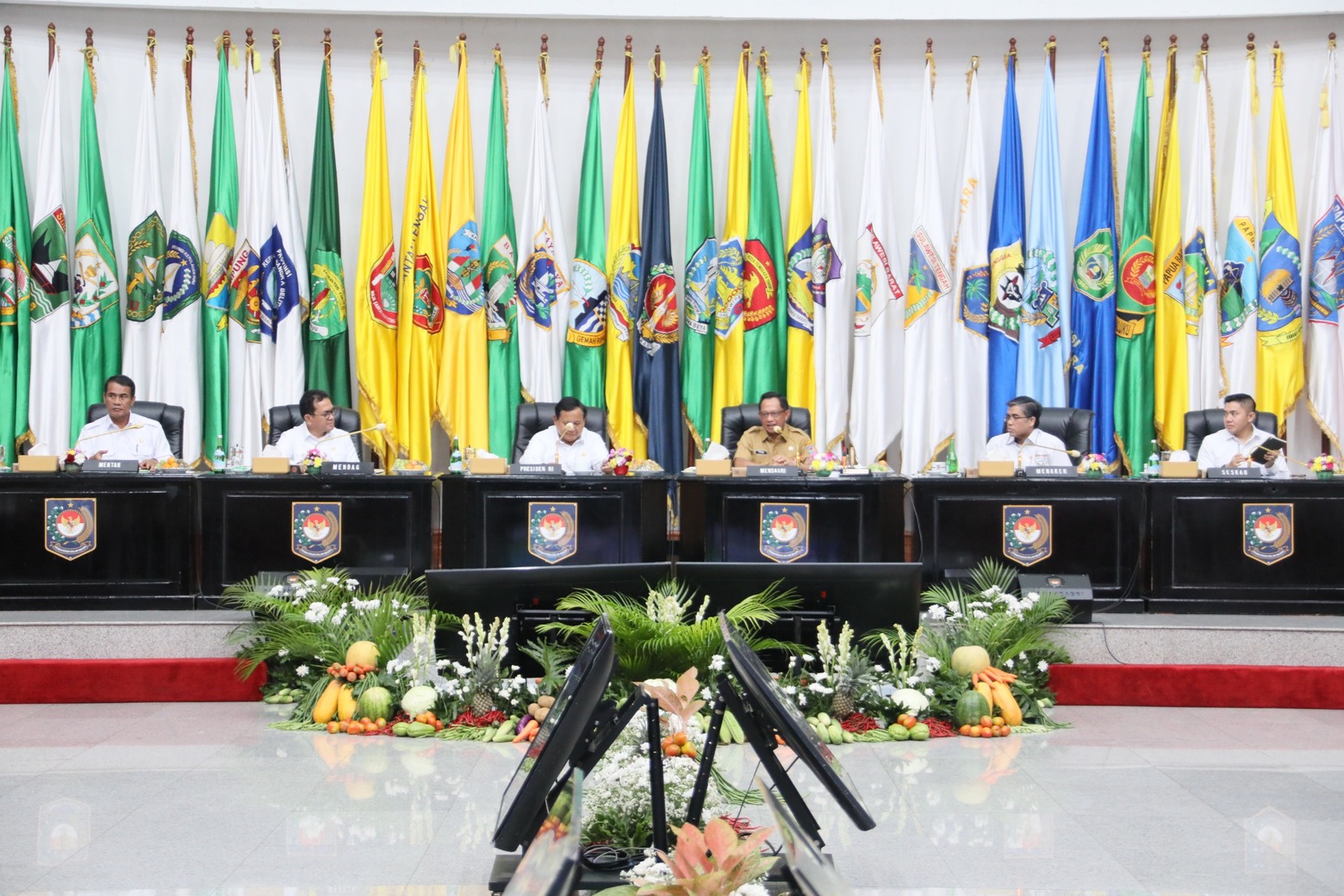 Presiden Prabowo Ucapkan Terima Kasih Atas Kinerja Mentan Amran Penuhi Produksi Beras 