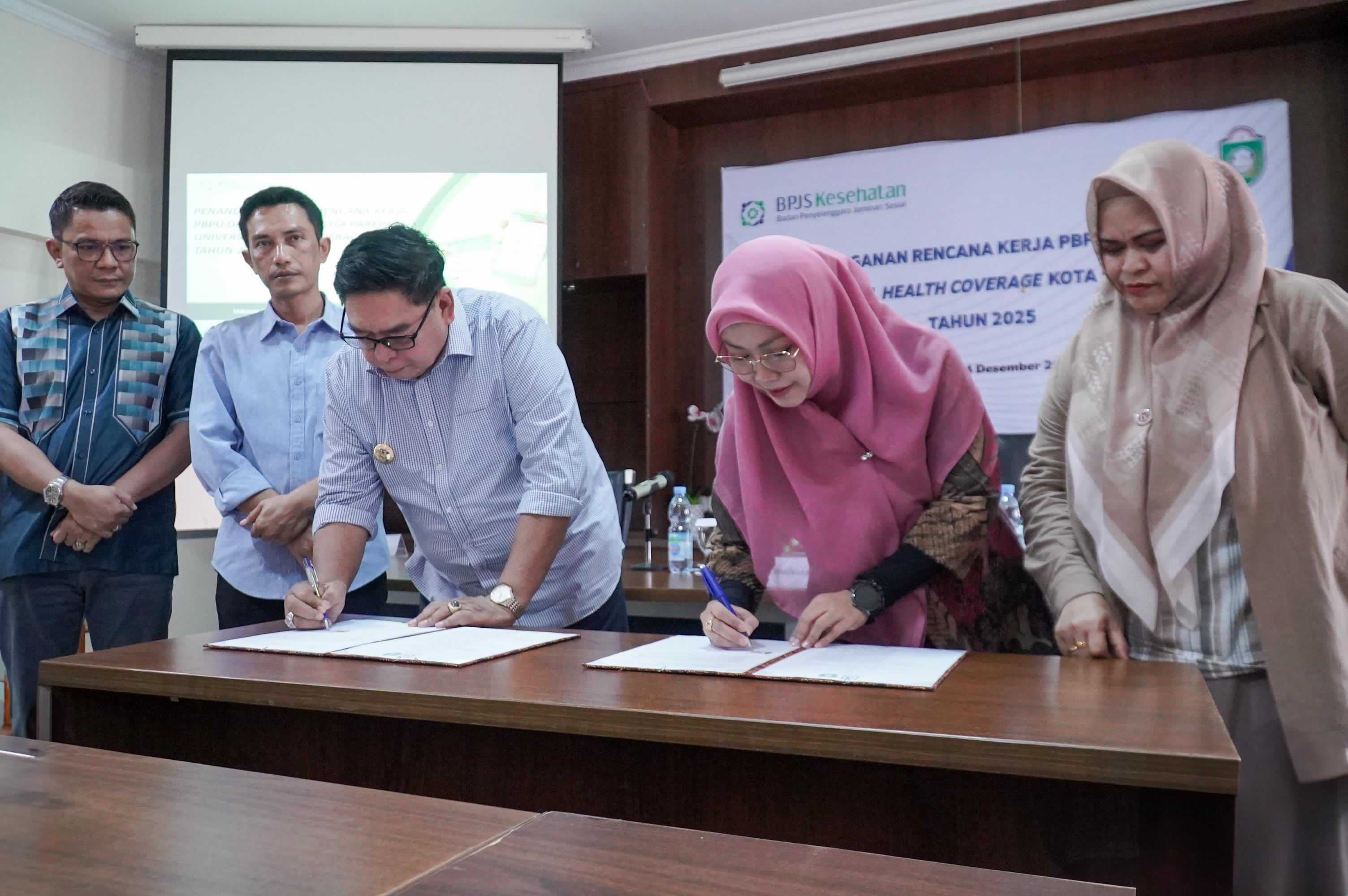 Pj Wali Kota Parepare Teken Kerja Sama dengan BPJS Kesehatan untuk Wujudkan UHC 2025