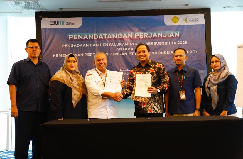 Kementan dan Pupuk Indonesia Tandatangan Kontrak Pengadaan dan Penyaluran Pupuk Subsidi, 1 Januari 2025 Disalurkan