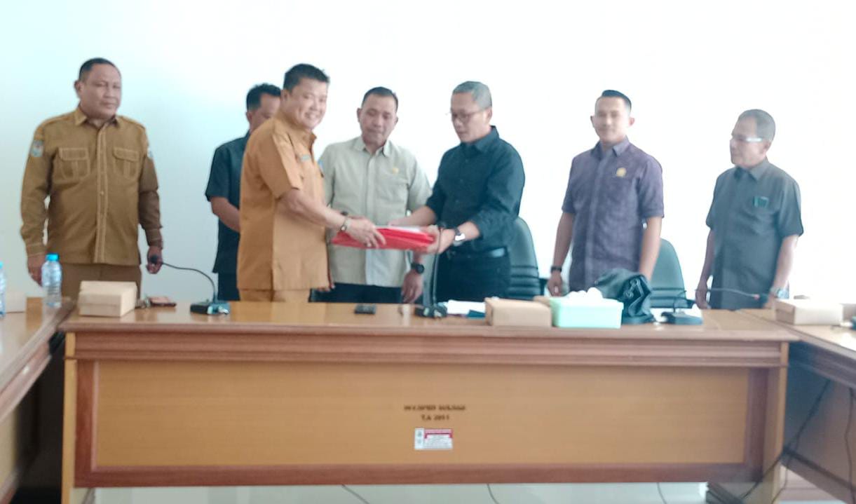 Timsel Komisi Informasi Serahkan Hasil Seleksi, Komisi 1 DPRD Sulbar Segera Lakukam Fit Proper Test