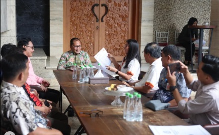 Danny Pomanto Terima Kunjungan Permabudhi Makassar, Terkait Jappa Jokka Cap Go Meh 2025