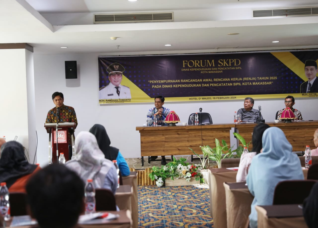 Pj Sekda Firman Pagarra Harap Forum OPD Dukcapil Fokus Penyelesaian IKD di Tahun 2024