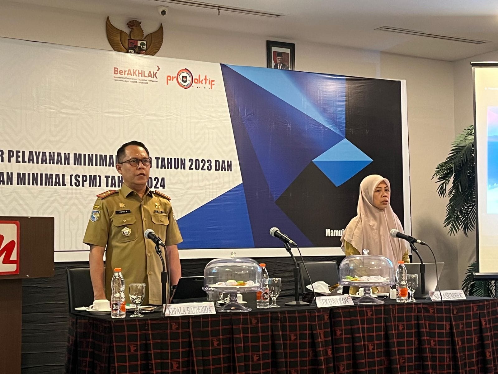 Rakor Evaluasi, Kepala Bapperida Sulbar Ungkapkan Lima Strategi Peningkatan Efektivitas Penerapan SPM