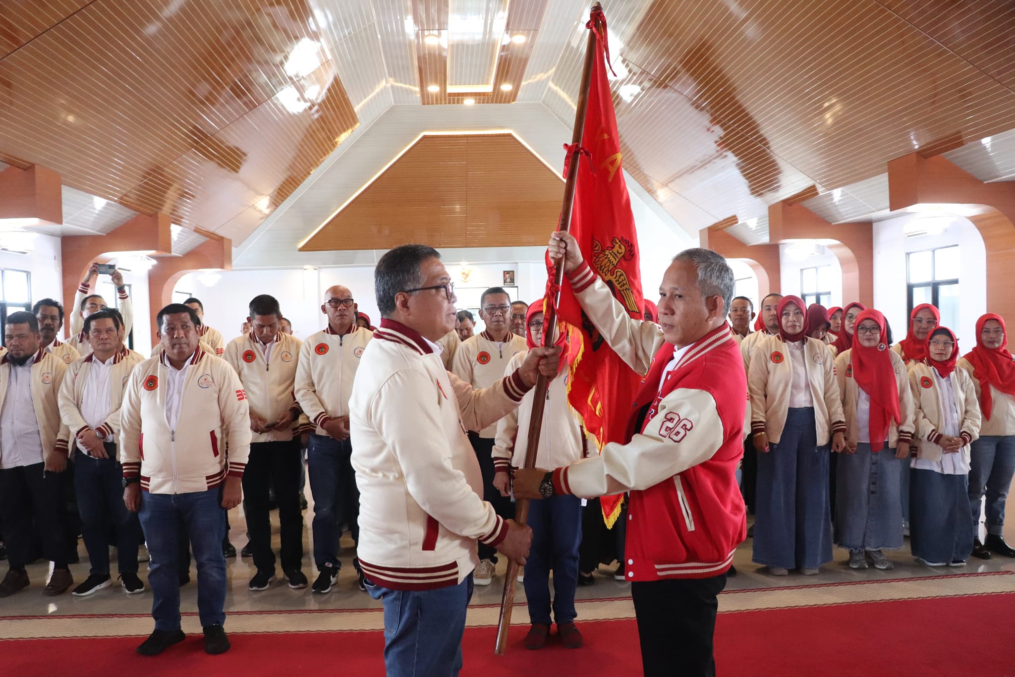 Sekprov Muhammad Idris Kembali Dilantik sebagai Ketua IKA Unhas Sulbar