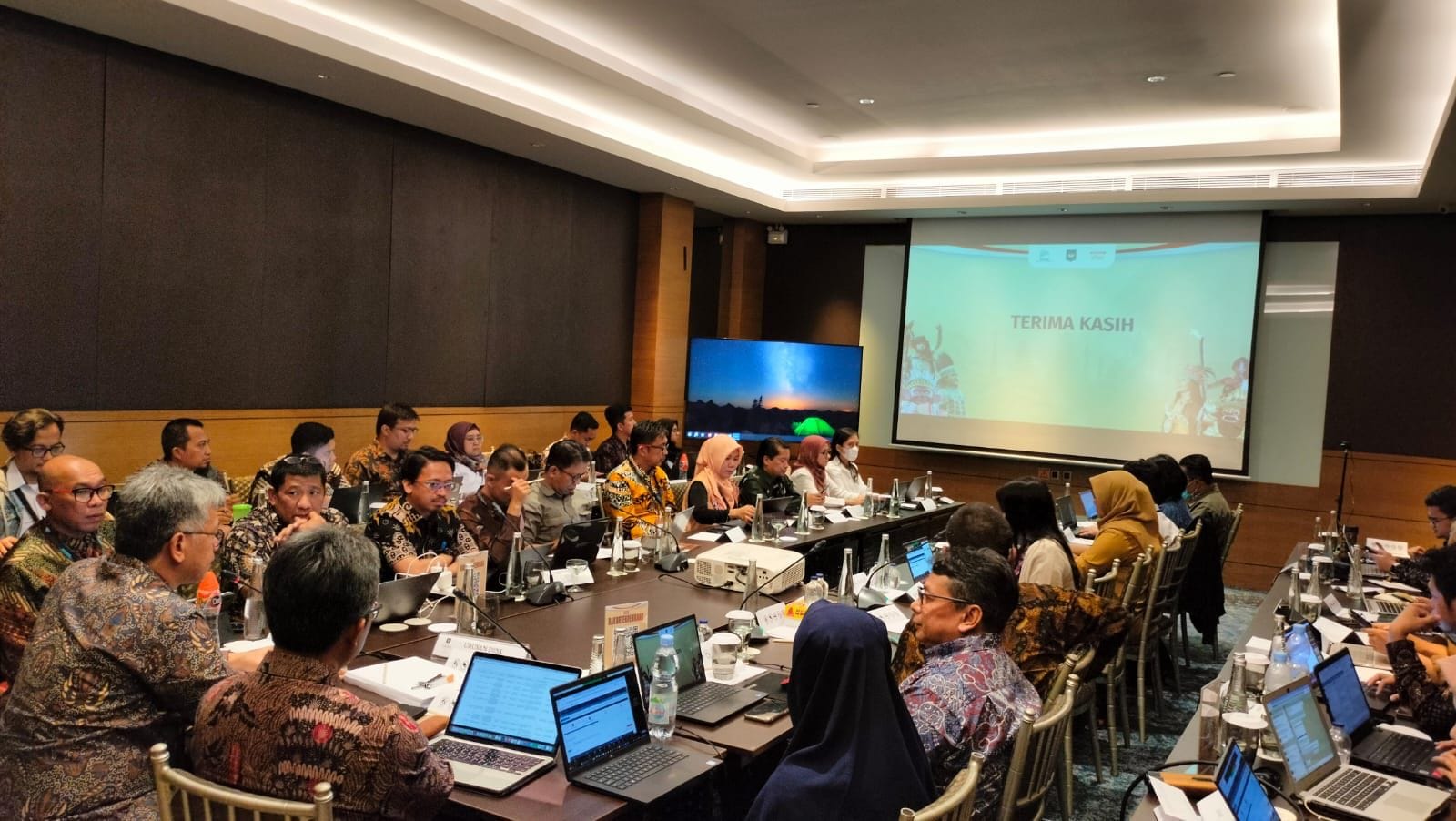 Bapperida Sulbar Ikuti Rakortekrenbangnas 2024 di Surabaya