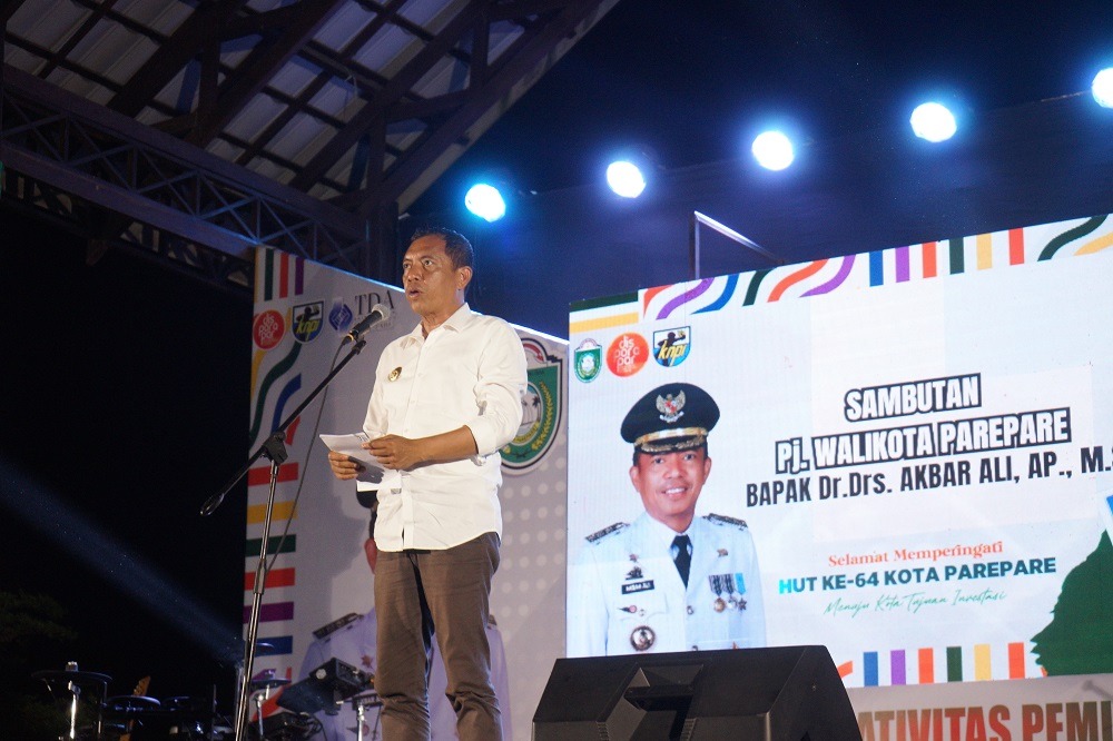 Pentas Kreativitas Pemuda, Pj Wali Kota Akbar Ali Pesan Pemuda Parepare Terus Kreatif 