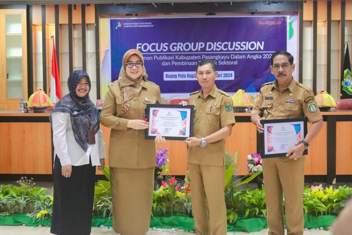 FGD Penyusunan Publikasi Pasangkayu Dalam Angka 2024, Wabup Herny: Data yang Akurat Dibutuhkan untuk Pengambilan Kebijakan