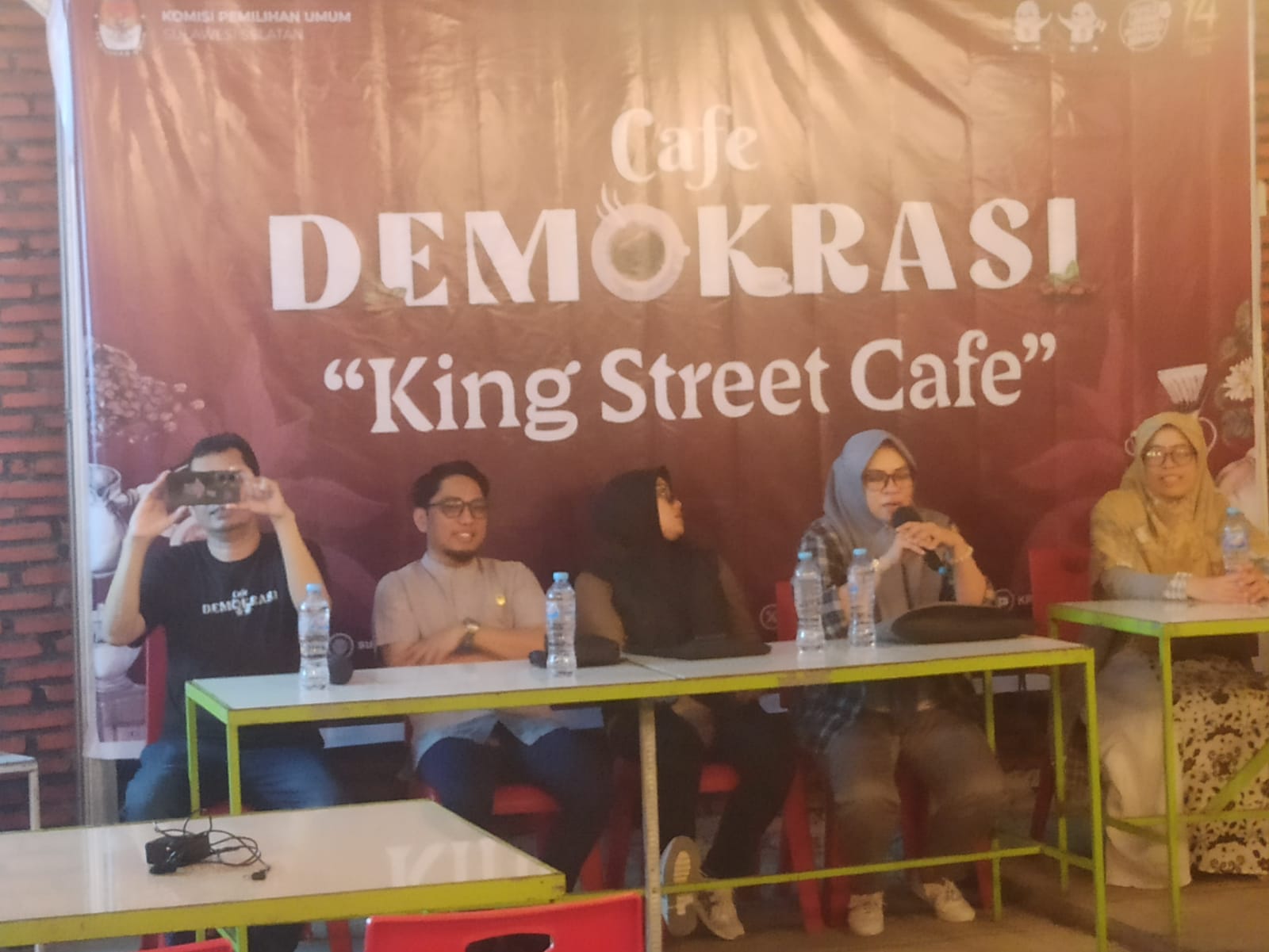 Media Gathering Kafe Demokrasi, KPU Parepare Bersama Jurnalis Siap Sukseskan Pemilu 
