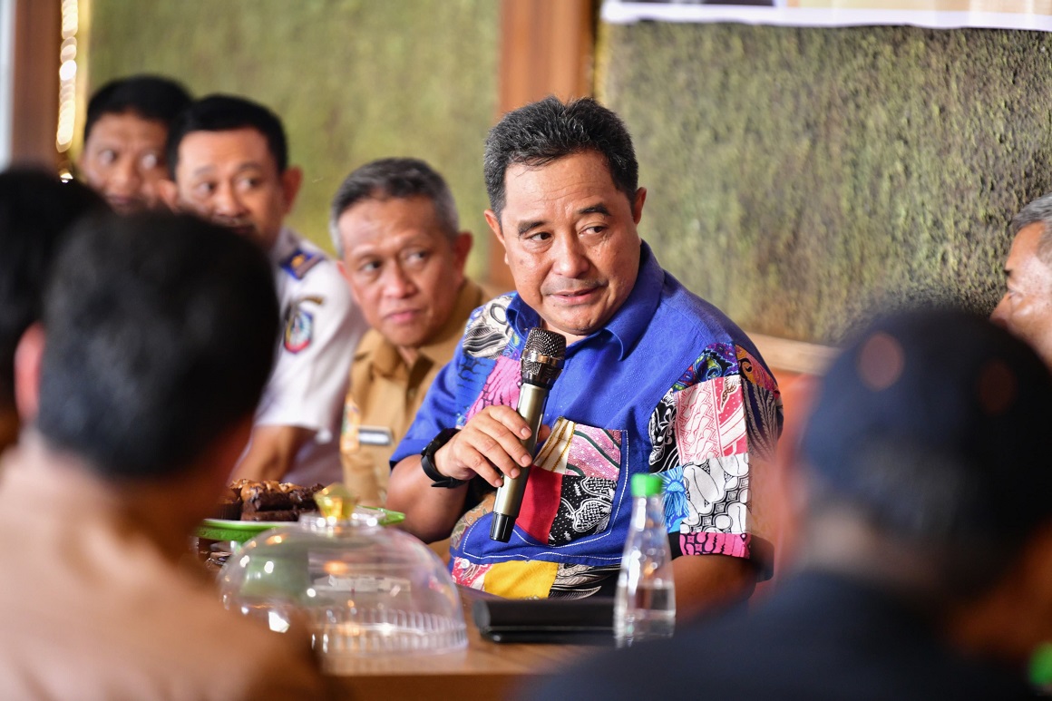 Silaturahmi dengan Pengusaha Kapal di Bone, Pj Gubernur Sulsel Ajak Berkontribusi Kembangkan Kawasan Ekonomi Pelabuhan