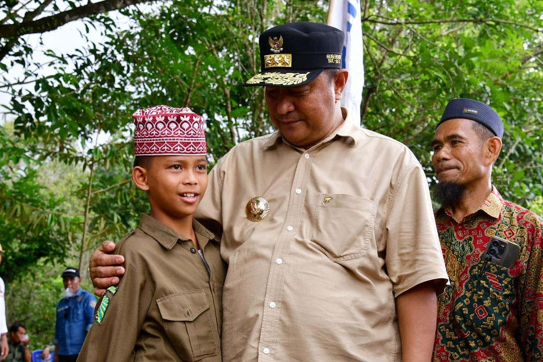 Kunjungi Pesantren di Luwu Utara, Pj Gubernur Sulsel Ajak Santri Terlibat Budidaya Pisang Cavendish 