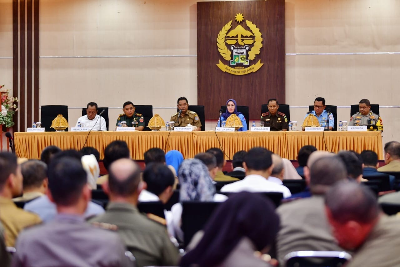 Silaturrahmi dengan Forkopimda, Pj Gubernur Sulsel Siap Dukung Pangdam XIV Hasanuddin dan Perkuat Sinergitas