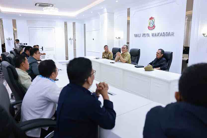Bahas Kesiapan Pemilu 2024, KPU Makassar Temui Wali Kota Danny Pomanto 