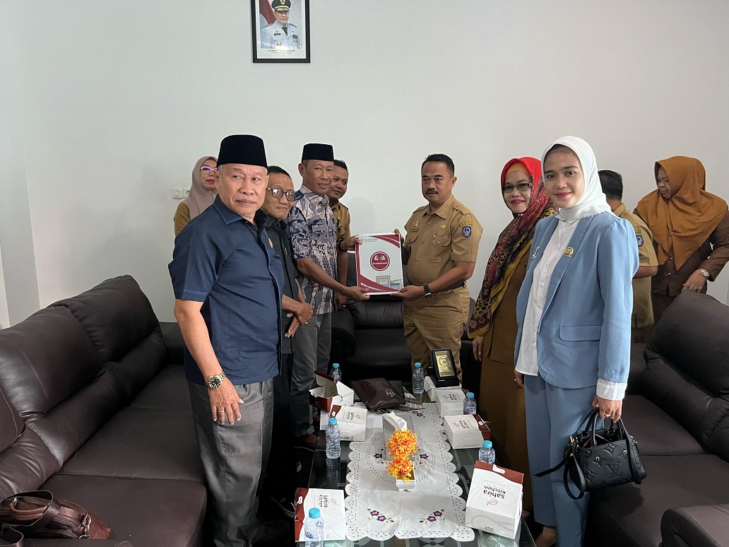 Marigun Rasyid Pimpin Komisi IV DPRD Sulbar Berkunjung ke Dinas Perpustakaan Sulsel