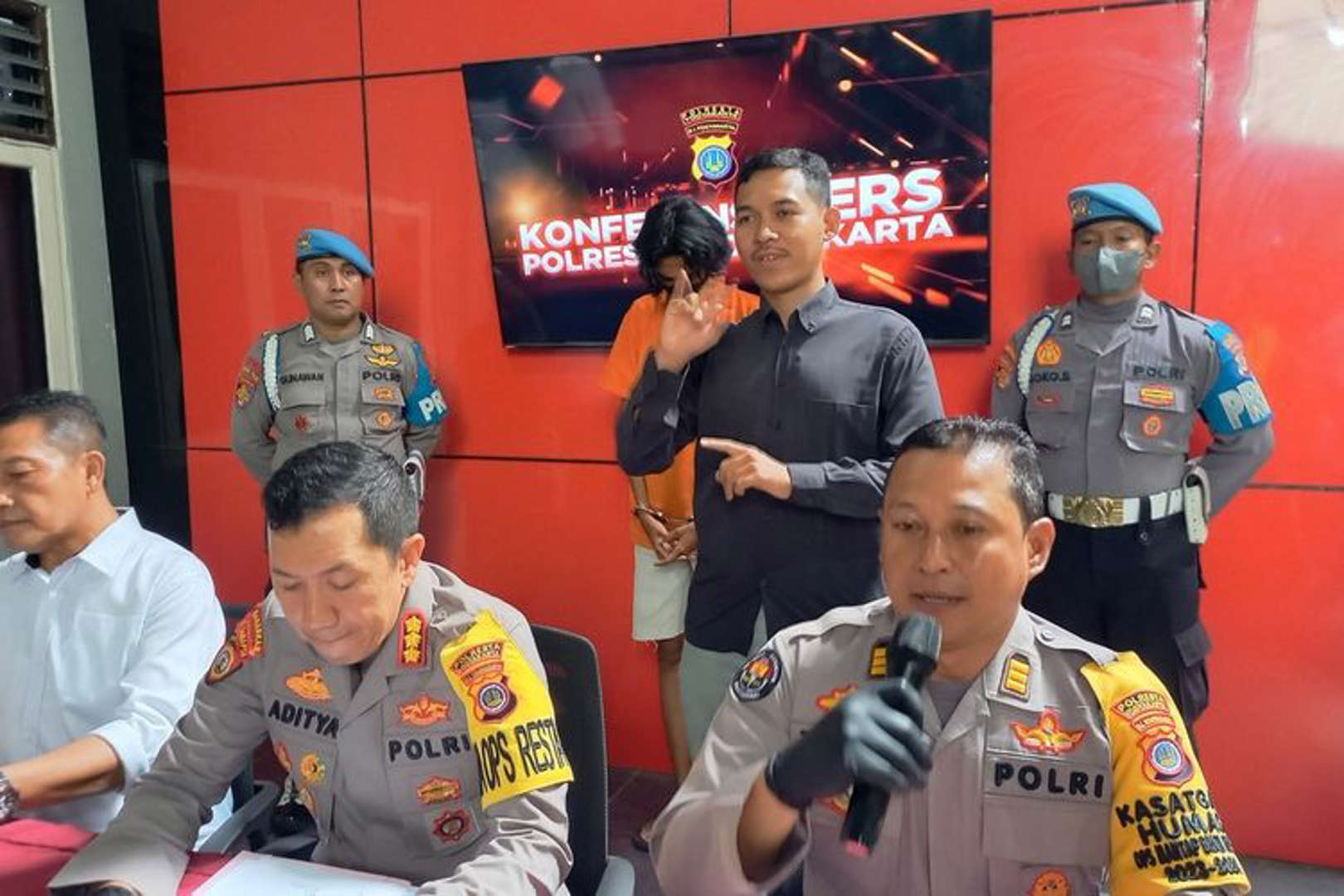 Guru SD Cabuli 15 Siswanya Saat Jam Sekolah, Korban Dirayu hingga Diancam