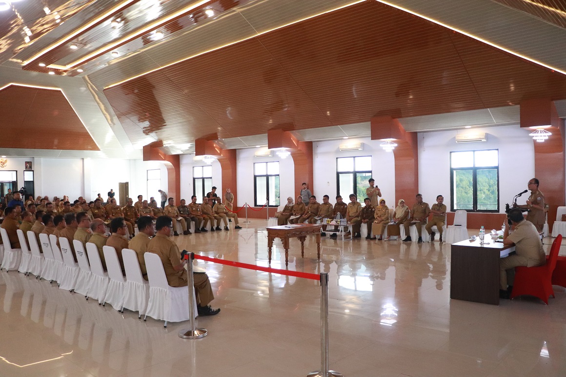 Seluruh OPD Teken Pakta Integritas, Pj Gubernur: Komitmen Lebih Baik dari Tahun Sebelumnya