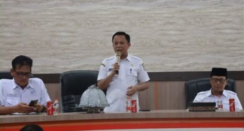 Berkunjung di Kecamatan, Pj Kepala DKP Makassar Ingin Penguatan Dewan Lorong