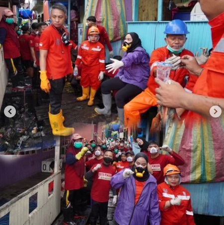 Camat dan PKK Ujung Tanah Gelar Aksi Bakti Sosial dan Sabtu Bersih